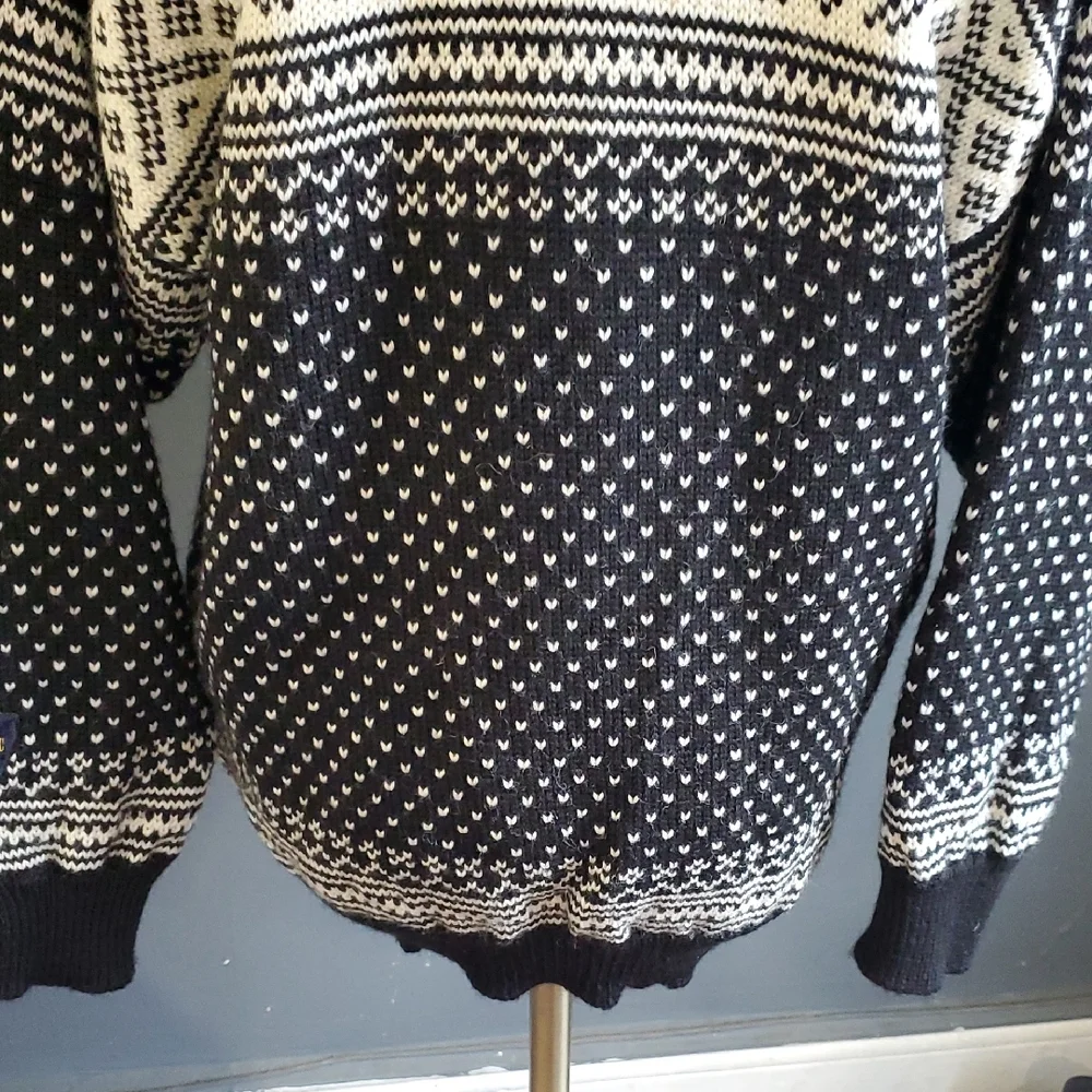 Dale of Norway Black With Multi Colored Sweater with Nordic Elegance - Picture 8 of 15